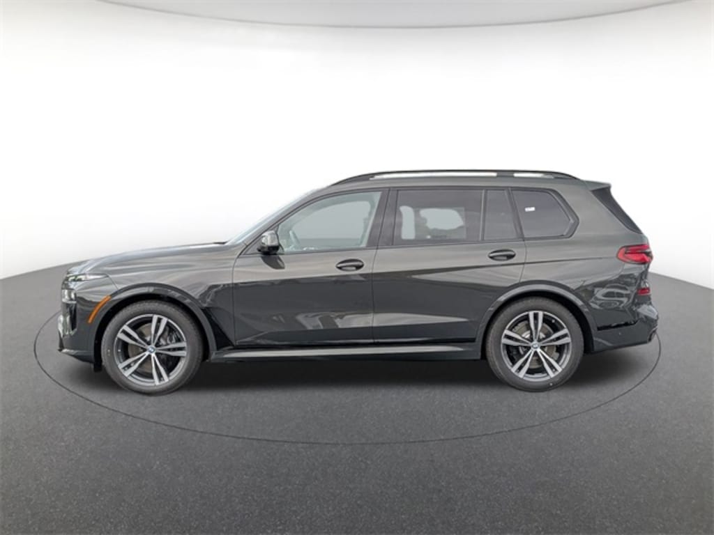 New 2026 BMW X7 xDrive40i SUV