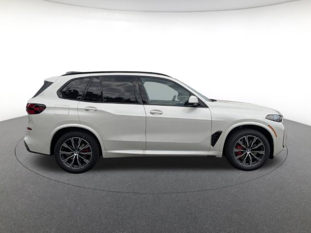 New 2026 BMW X5 xDrive40i SUV