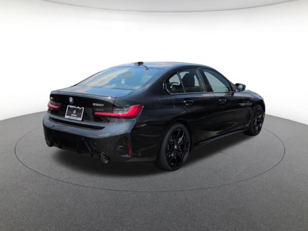 New 2026 BMW 330i xDrive Sedan