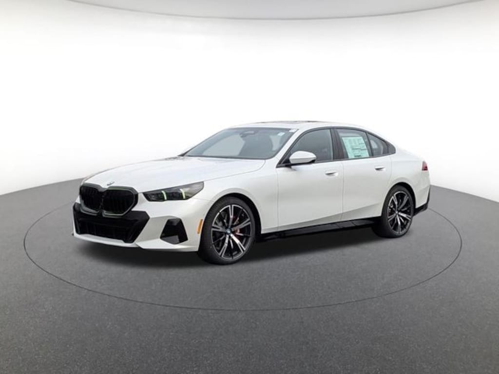 New 2026 BMW 530i xDrive Sedan