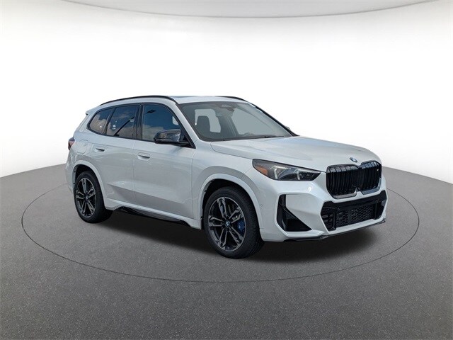 2025 Bmw X1 M35i photo 2