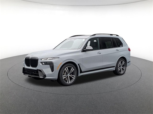 2026 BMW X7 40i's photo
