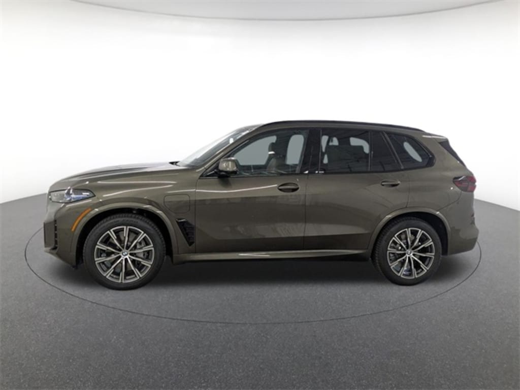 New 2026 BMW X5 PHEV xDrive50e SUV
