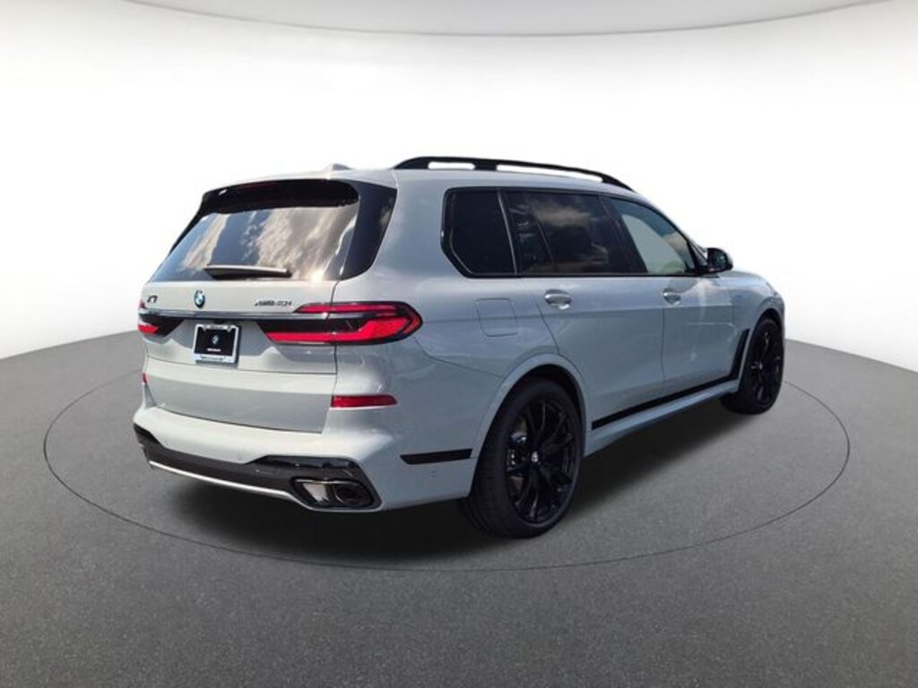 New 2027 BMW X7 xDrive40i SUV