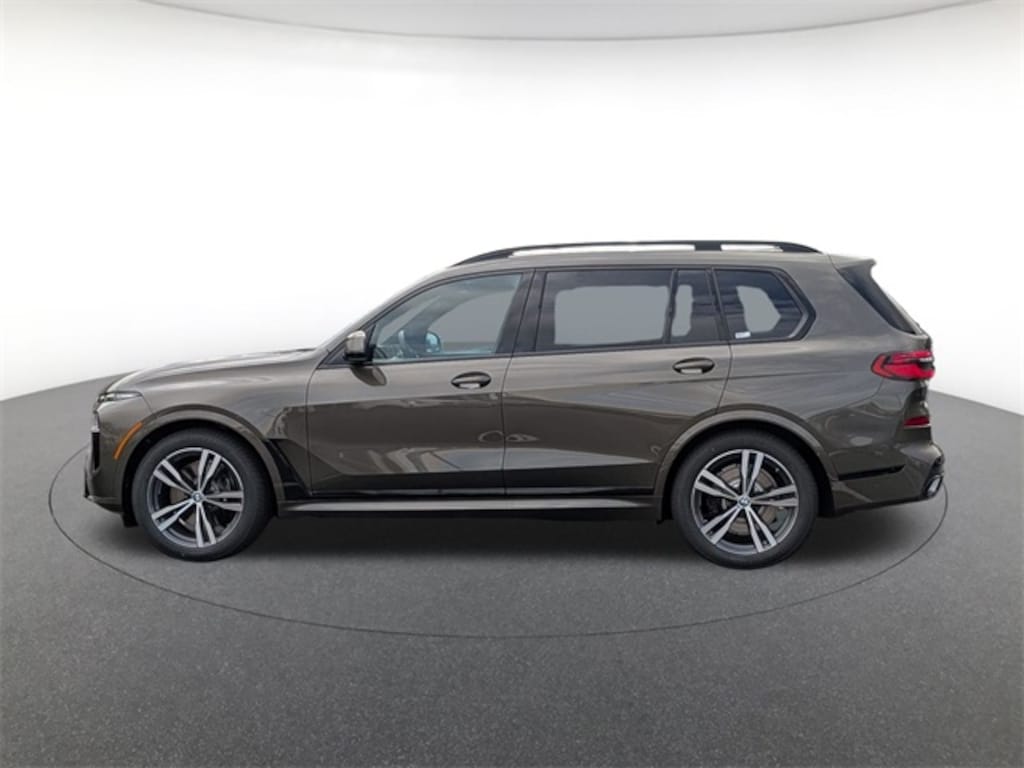 New 2026 BMW X7 xDrive40i SUV