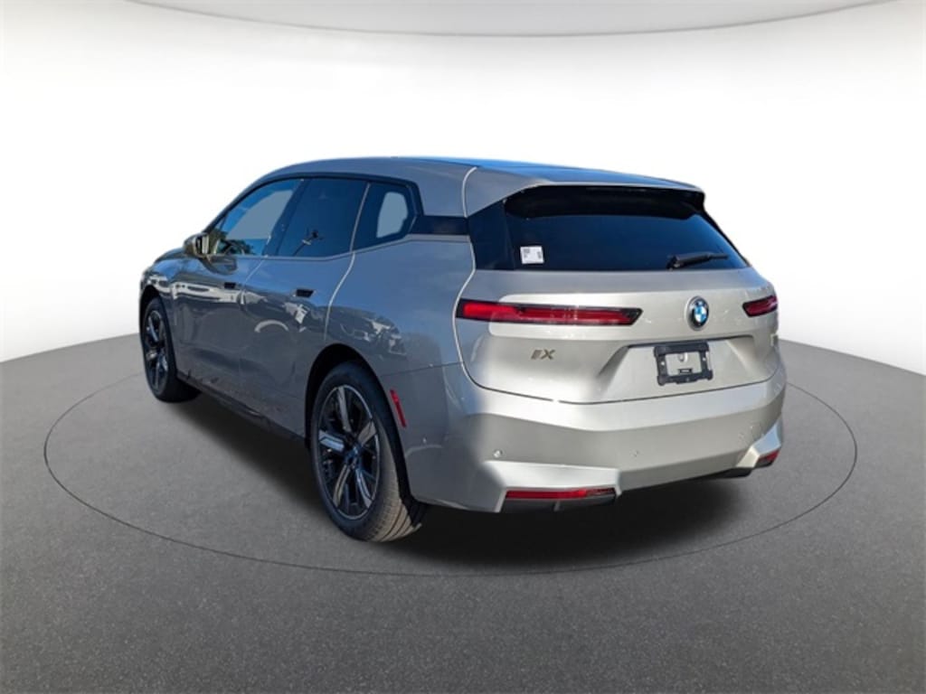 New 2026 BMW iX xDrive45 SUV