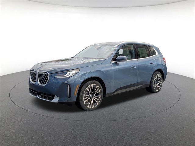 2026 BMW X3 30's photo