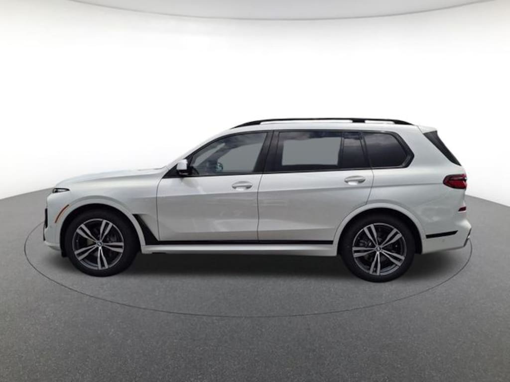 New 2027 BMW X7 xDrive40i SUV