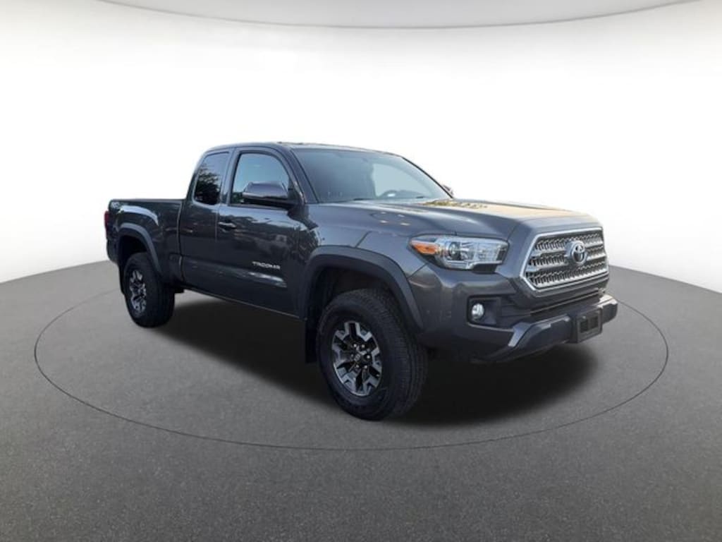 Used 2017 Toyota Tacoma TRD Off-Road Truck