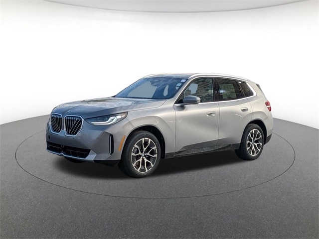 2026 BMW X3 30's photo