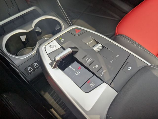 2025 BMW X1 28i - Photo 10