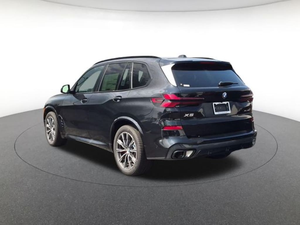 New 2026 BMW X5 xDrive40i SUV