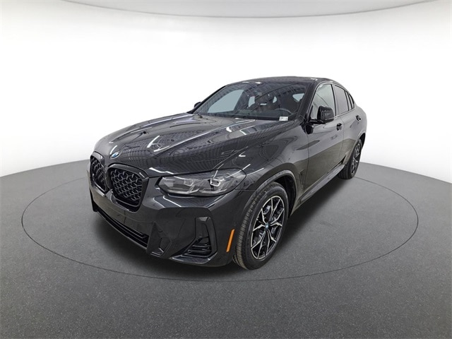 2023 BMW X4 30i's photo