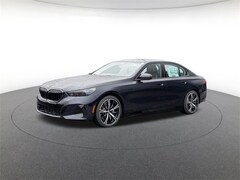 2026 BMW 550e xDrive Sedan