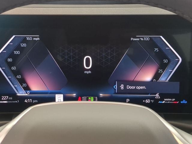 2025 BMW 3 Series 330i - Photo 22