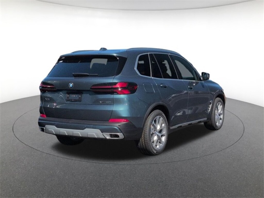 New 2026 BMW X5 xDrive40i SUV
