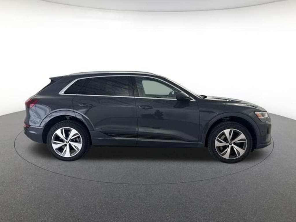 Used 2024 Audi Q8 e-tron Prestige SUV
