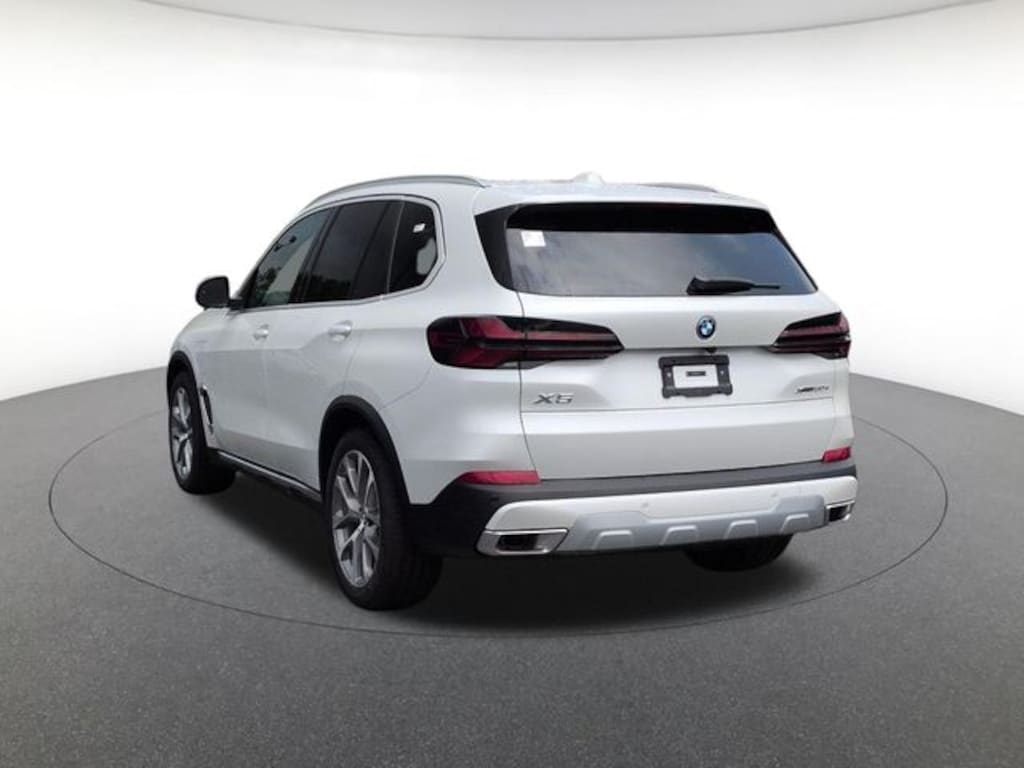 New 2026 BMW X5 PHEV xDrive50e SUV
