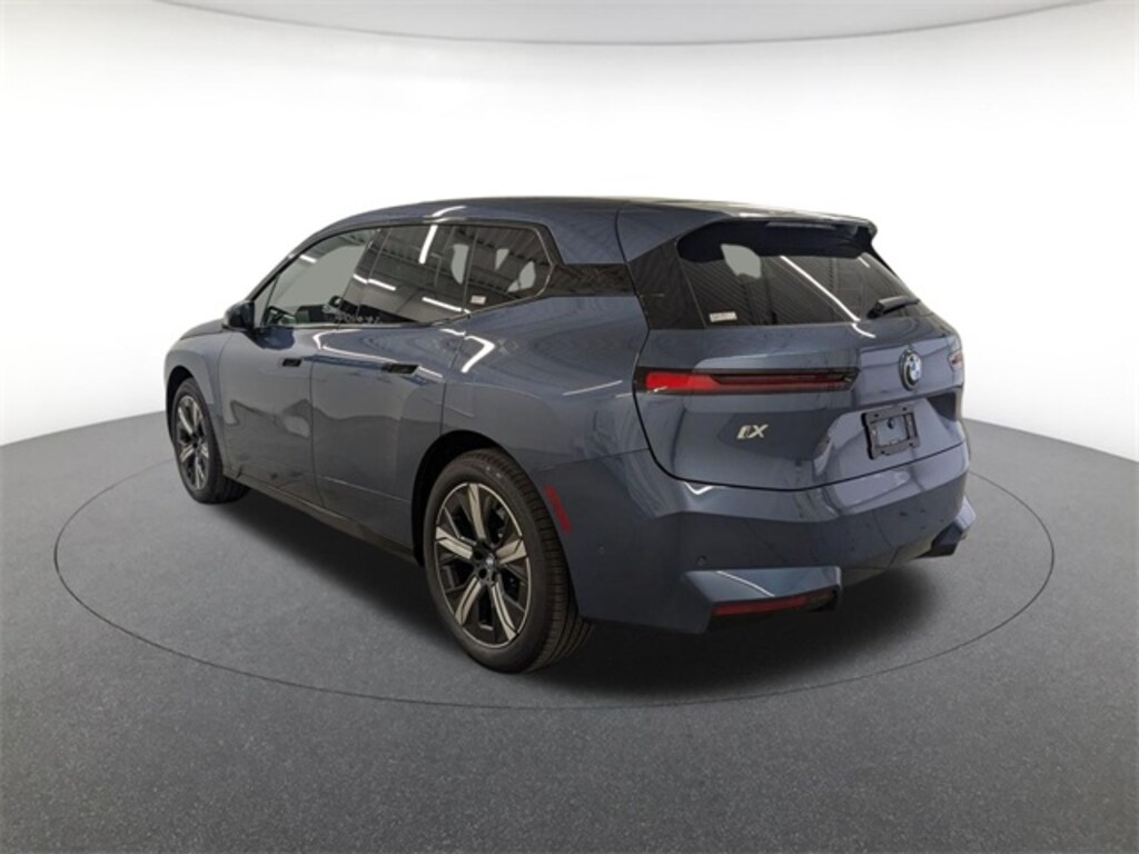 New 2026 BMW iX xDrive45 SUV