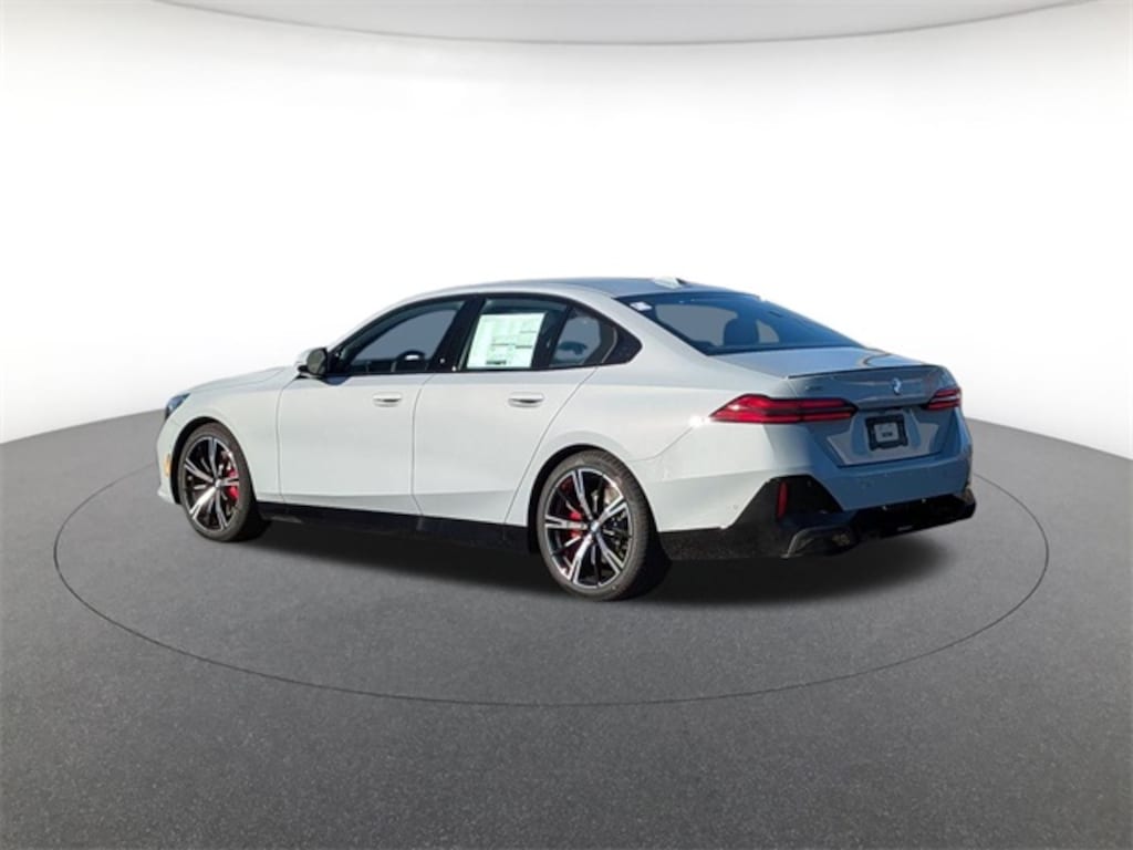 New 2026 BMW 540i xDrive Sedan