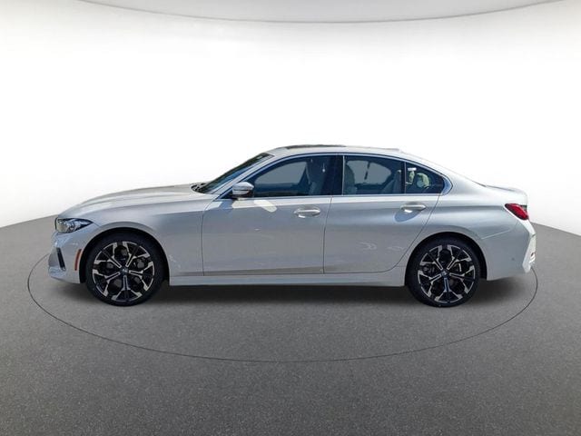 2025 BMW 3 Series 330i - Photo 8