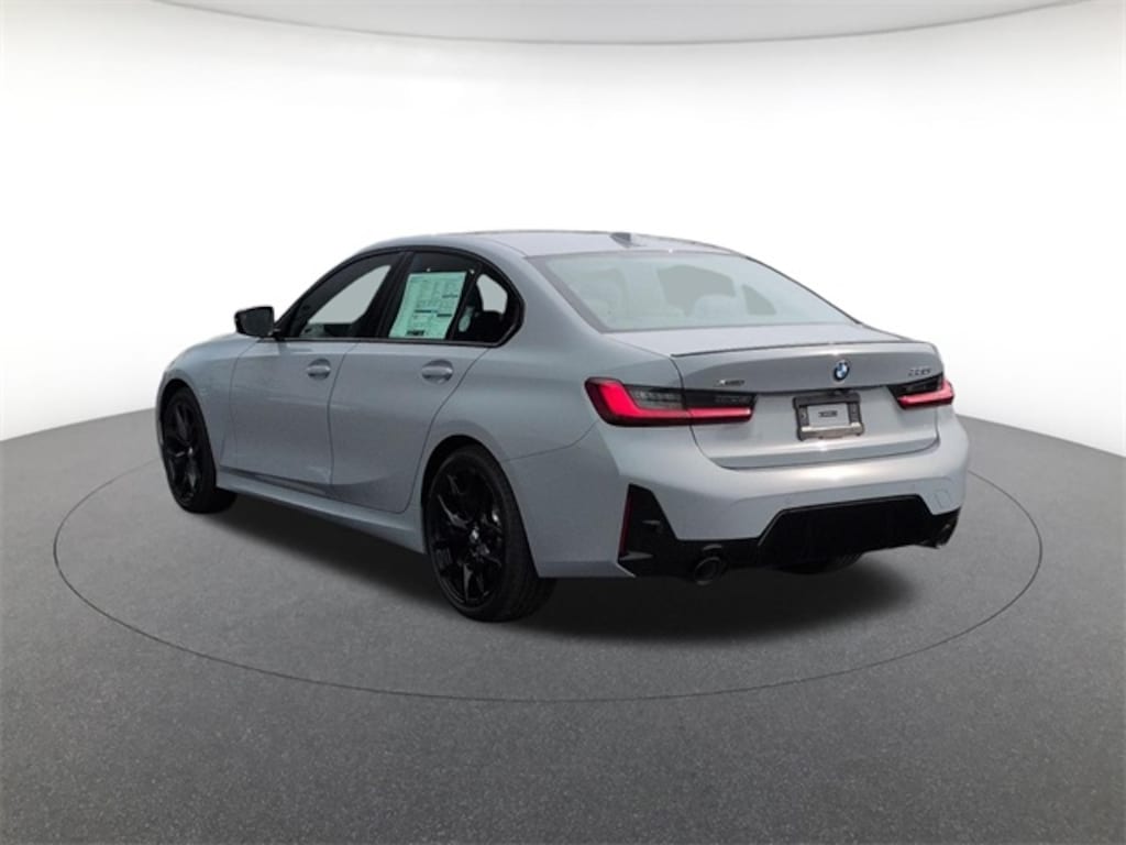 New 2026 BMW 330i xDrive Sedan