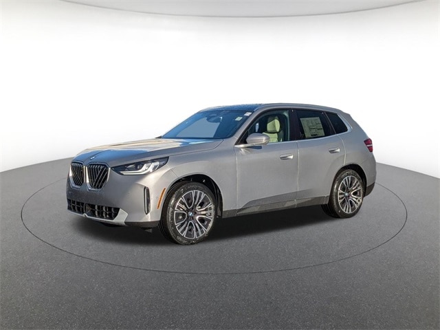 2026 BMW X3 30's photo