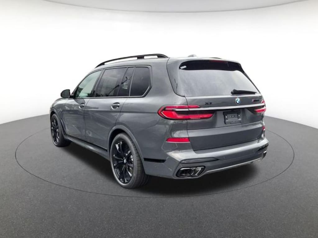 New 2027 BMW X7 M60i SUV