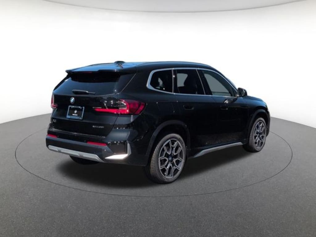 New 2026 BMW X1 xDrive28i SUV