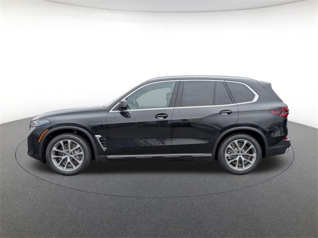 New 2026 BMW X5 PHEV xDrive50e SUV