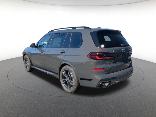 New 2027 BMW X7 xDrive40i SUV