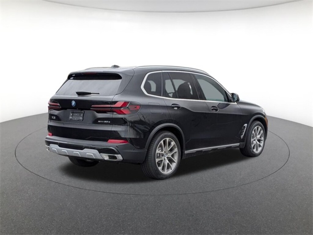 New 2026 BMW X5 PHEV xDrive50e SUV