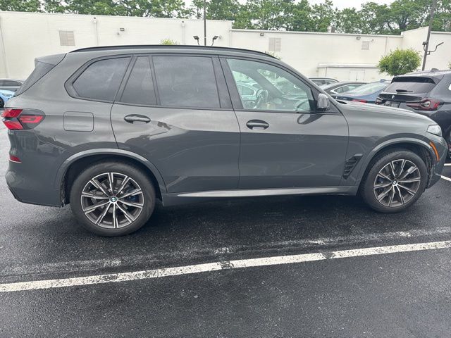 2024 BMW X5 xDrive40i's photo