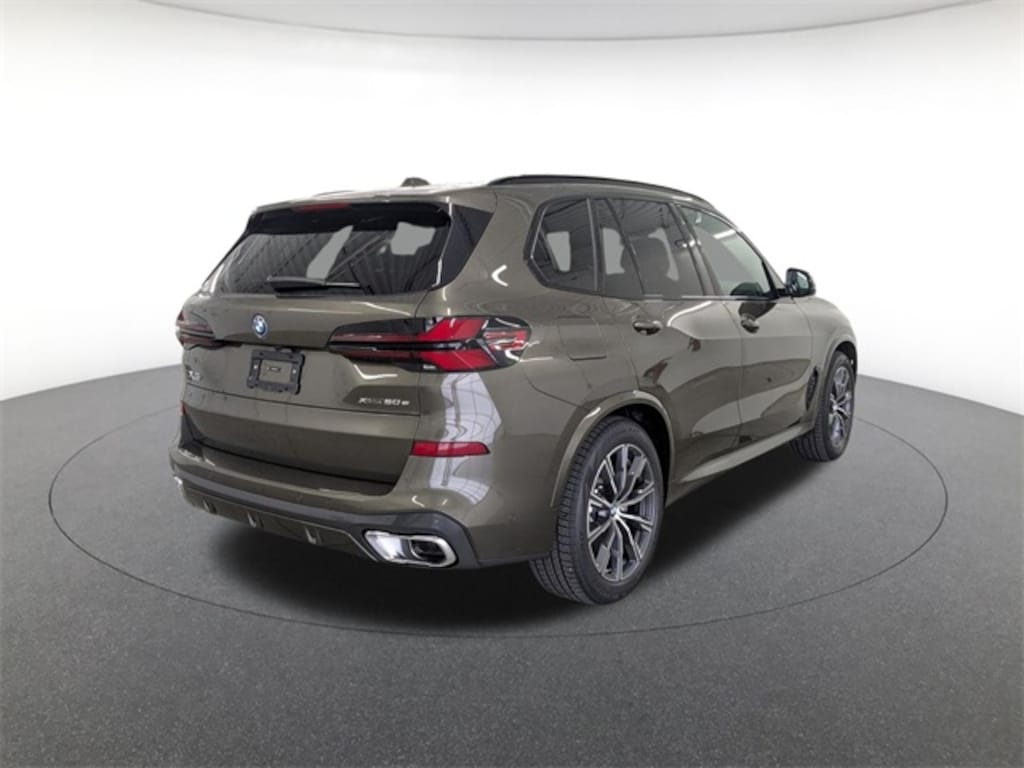 New 2026 BMW X5 PHEV xDrive50e SUV