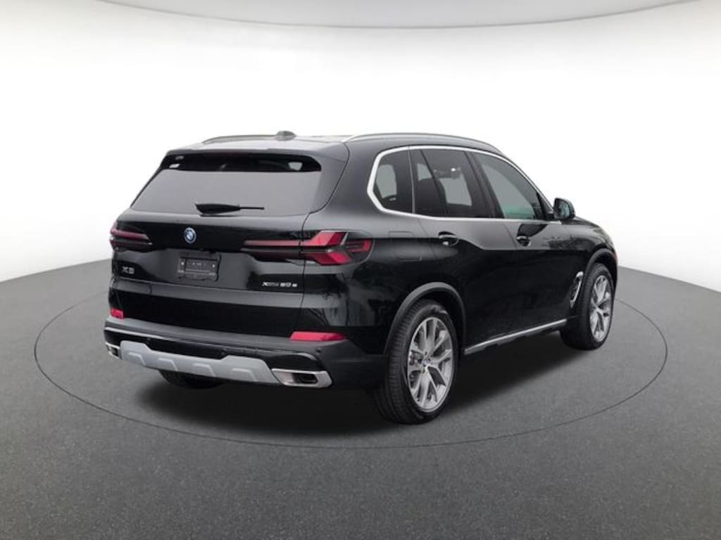 New 2026 BMW X5 PHEV xDrive50e SUV