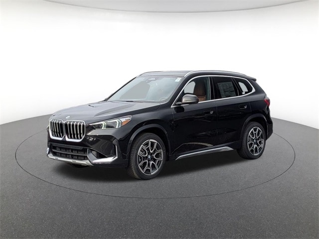 2026 BMW X1 28i's photo