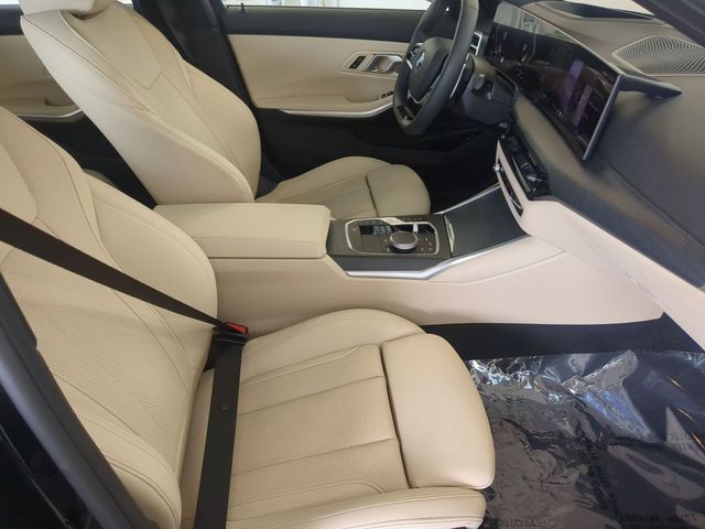 2025 BMW 3 Series 330i - Photo 19