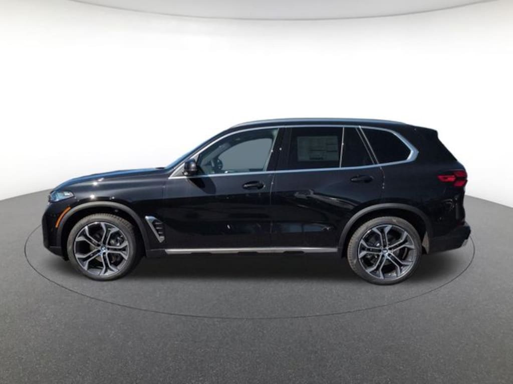New 2026 BMW X5 xDrive40i SUV