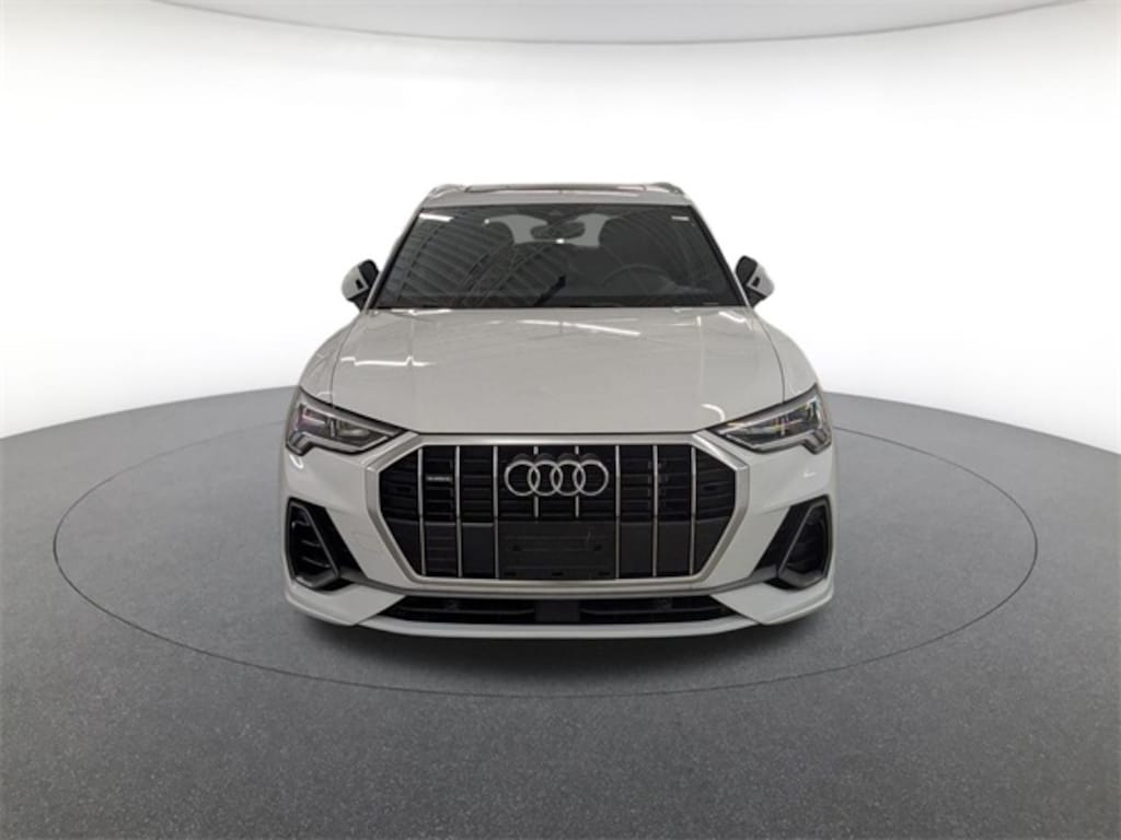 Used 2024 Audi Q3 Premium SUV