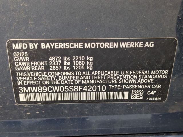 2025 BMW 3 Series 330i - Photo 24