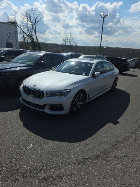 2018 BMW 7 Series 750i