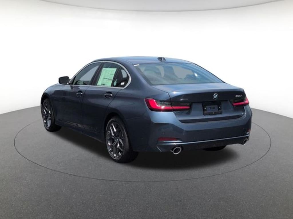 New 2026 BMW 330i xDrive Sedan