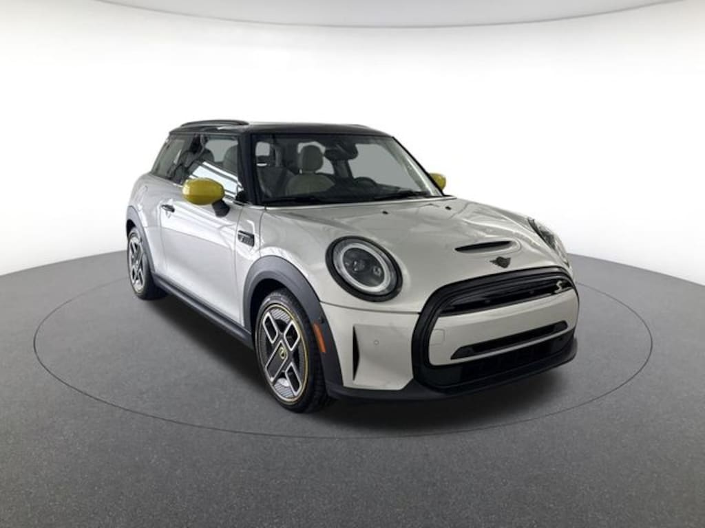 Used 2023 MINI Cooper SE Electric Base Hatchback