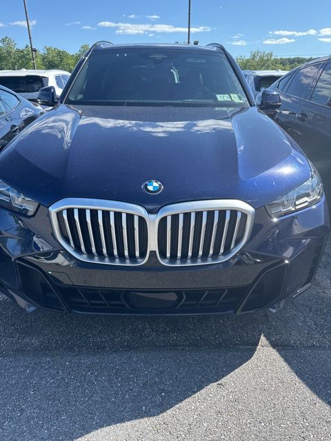 2024 BMW X5 xDrive40i's photo