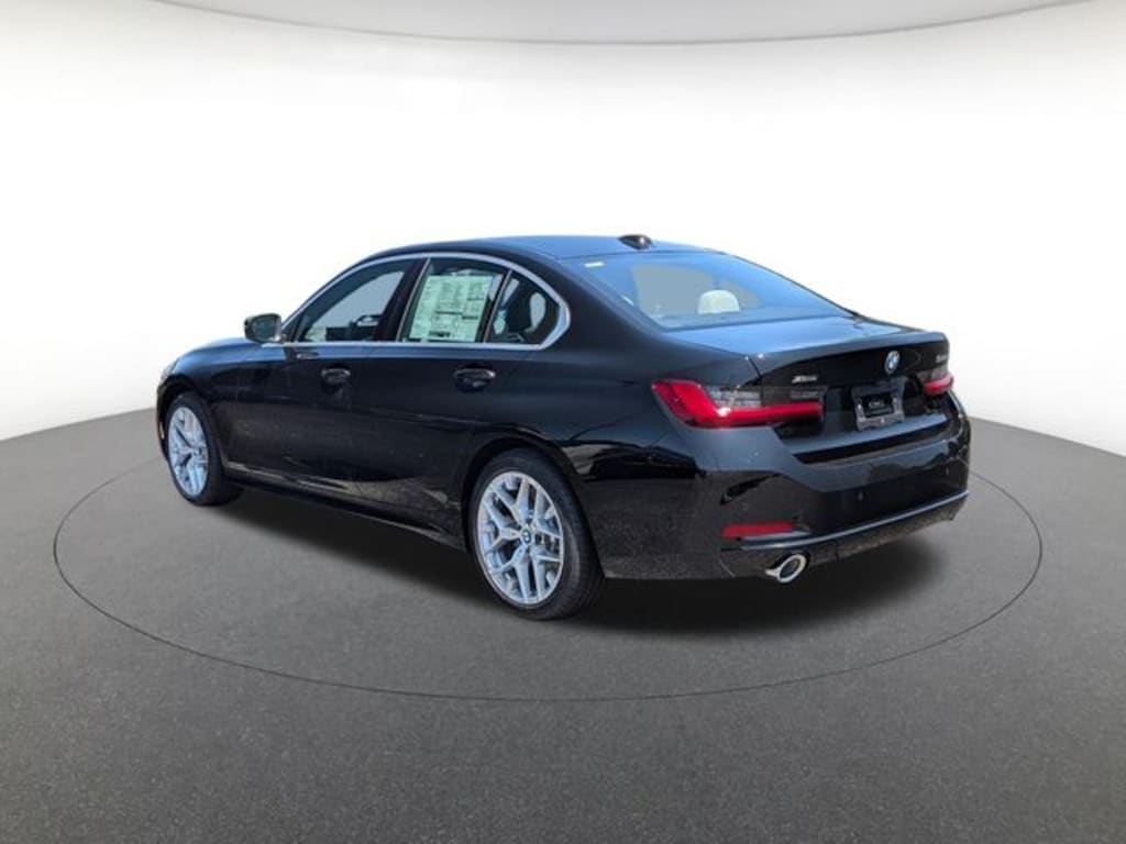 New 2026 BMW 330i xDrive Sedan