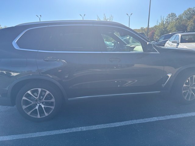 Certified 2025 BMW X5 xDrive40i SUV