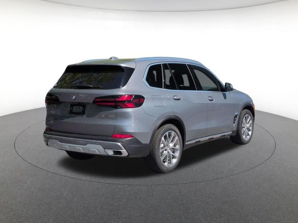 New 2026 BMW X5 xDrive40i SUV