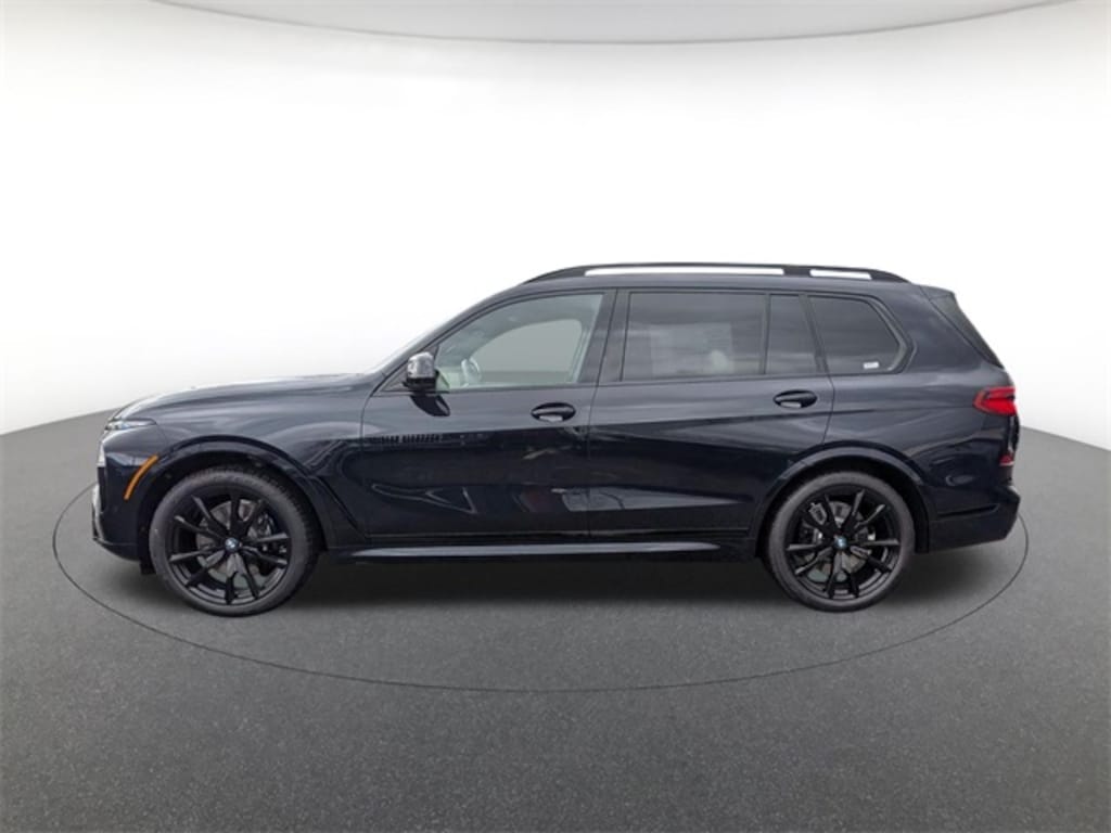 New 2026 BMW X7 xDrive40i SUV