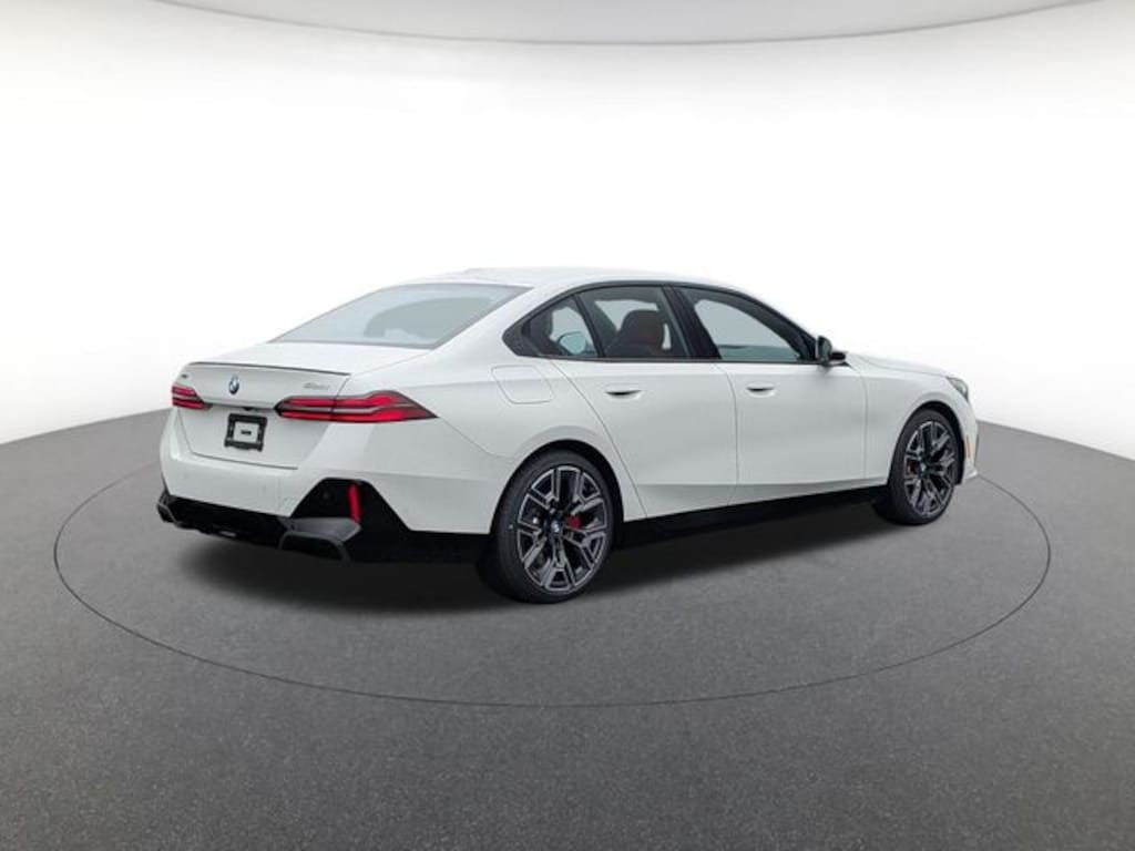 New 2026 BMW 530i xDrive Sedan