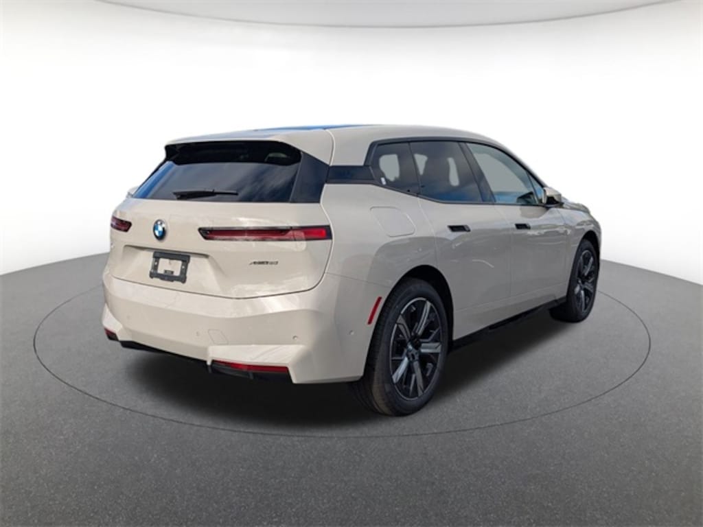 New 2026 BMW iX xDrive60 SUV